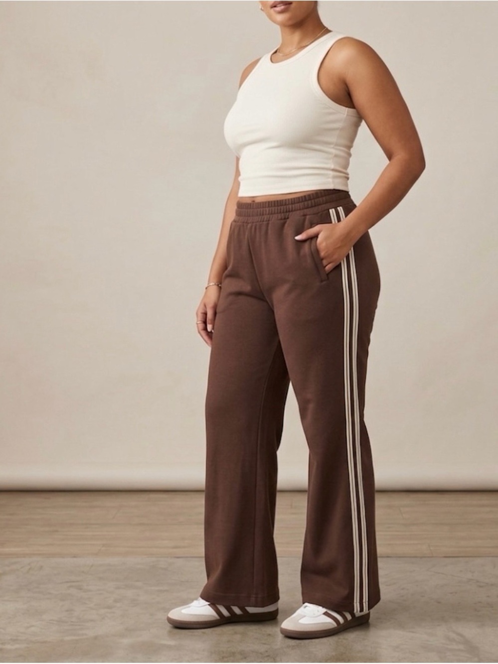 Move Theology Women's Large Wide Leg Track Pants Chocolate Brown Side Stripe NWT